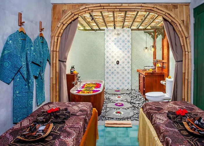 Arya Arkananta & 4* Ubud (Bali)