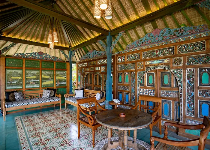Hotel Arya Arkananta & 4*