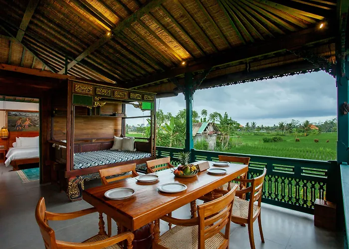 Arya Arkananta & Hotel