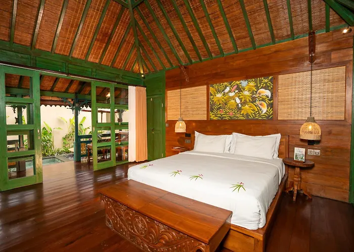 Hotel Arya Arkananta & Ubud